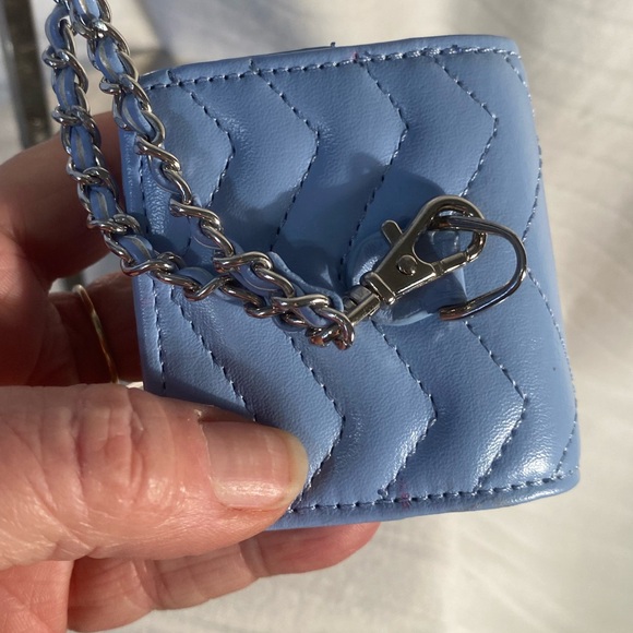 Luxury Mini Bag Keychain, Bag Charm or AirPod Holder - Picture 6 of 8